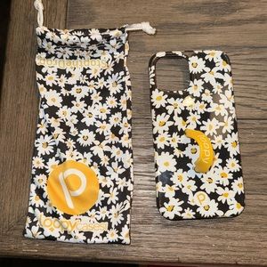 iPhone 12 daisy loopy case
